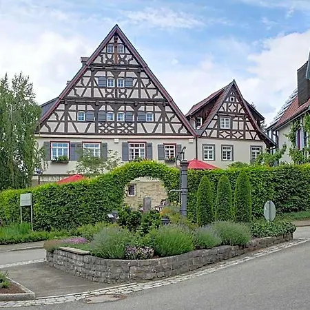 Landgasthof Am Koenigsweg 3*